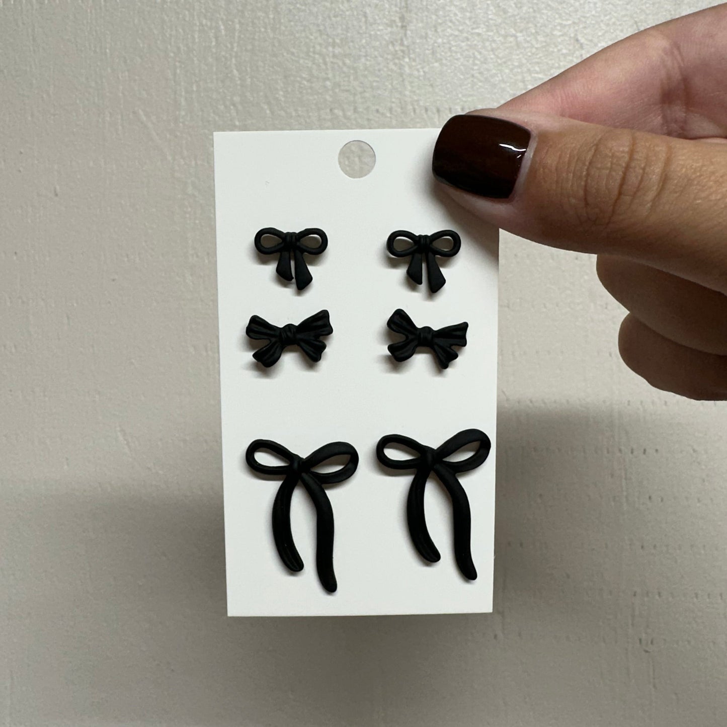 3-Pack Bow Studs