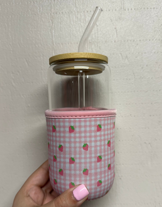 Pink Checkered & Strawberries Drink Sleeve